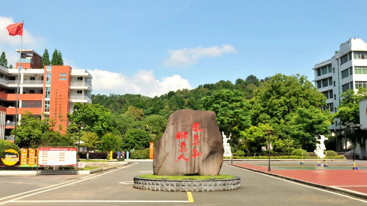 1717660696708776.jpg f8a3a8093f942e02d2337e1e070066a9.jpg