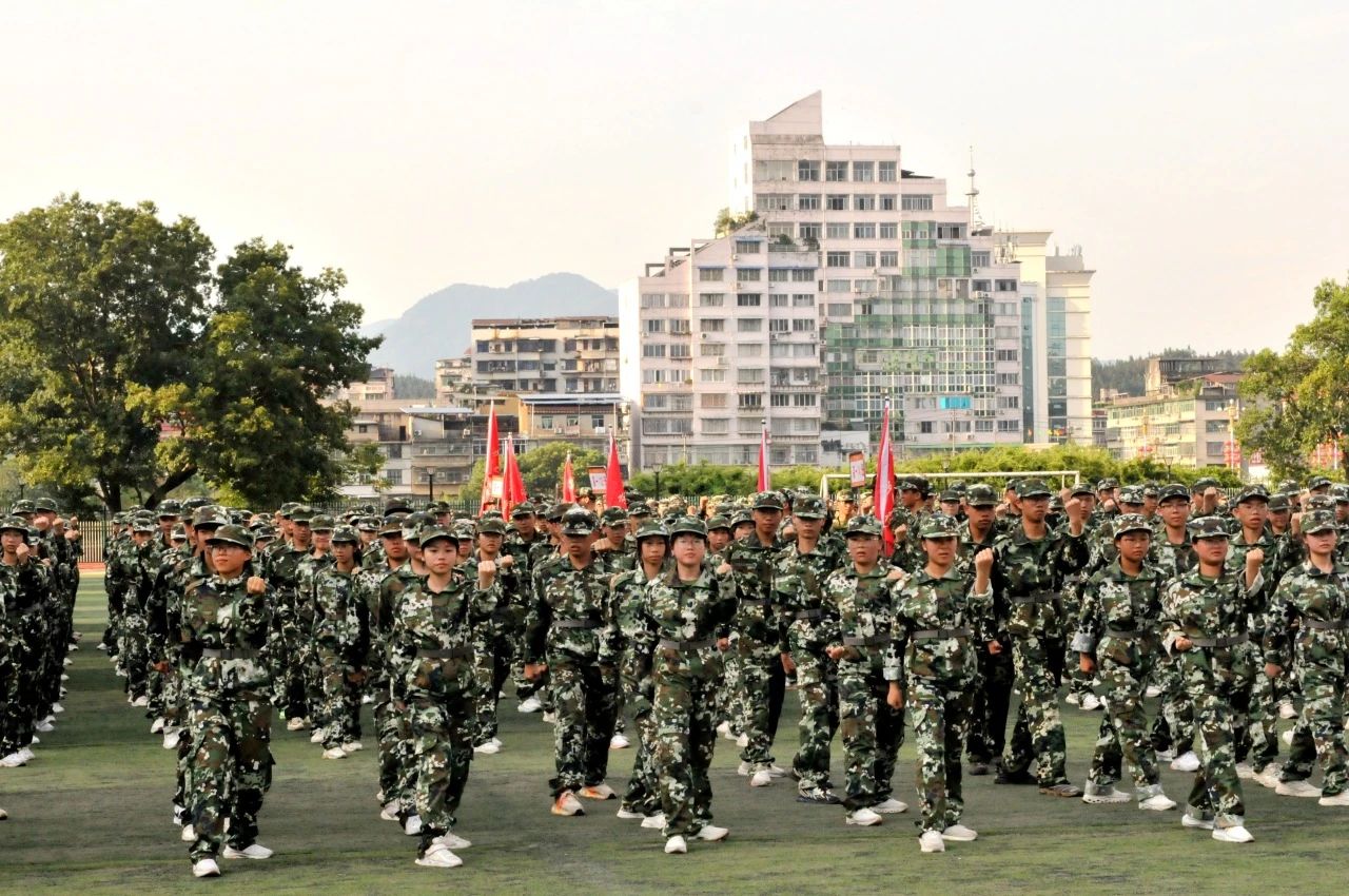 1723602324571289.jpg 39ba0a986a80bb993f764a7f0a8377cd.jpg