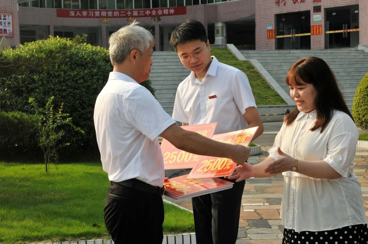 1725499596316972.jpg cc0cf006164d16b2f0ea6482784c00a3.jpg