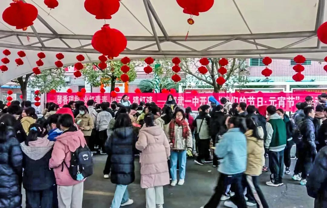 1726039553605112.jpg 225.jpg