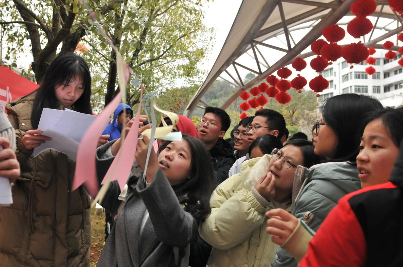 1726039586593537.jpg ec1a1a5c9bc1b6fc2008db1510962ed0.jpg