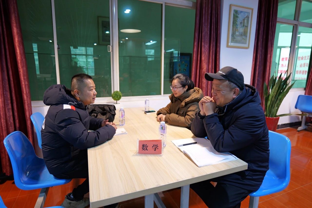 1726191678374677.jpg 74897ba16204a5be5d74e623a12890cc.jpg