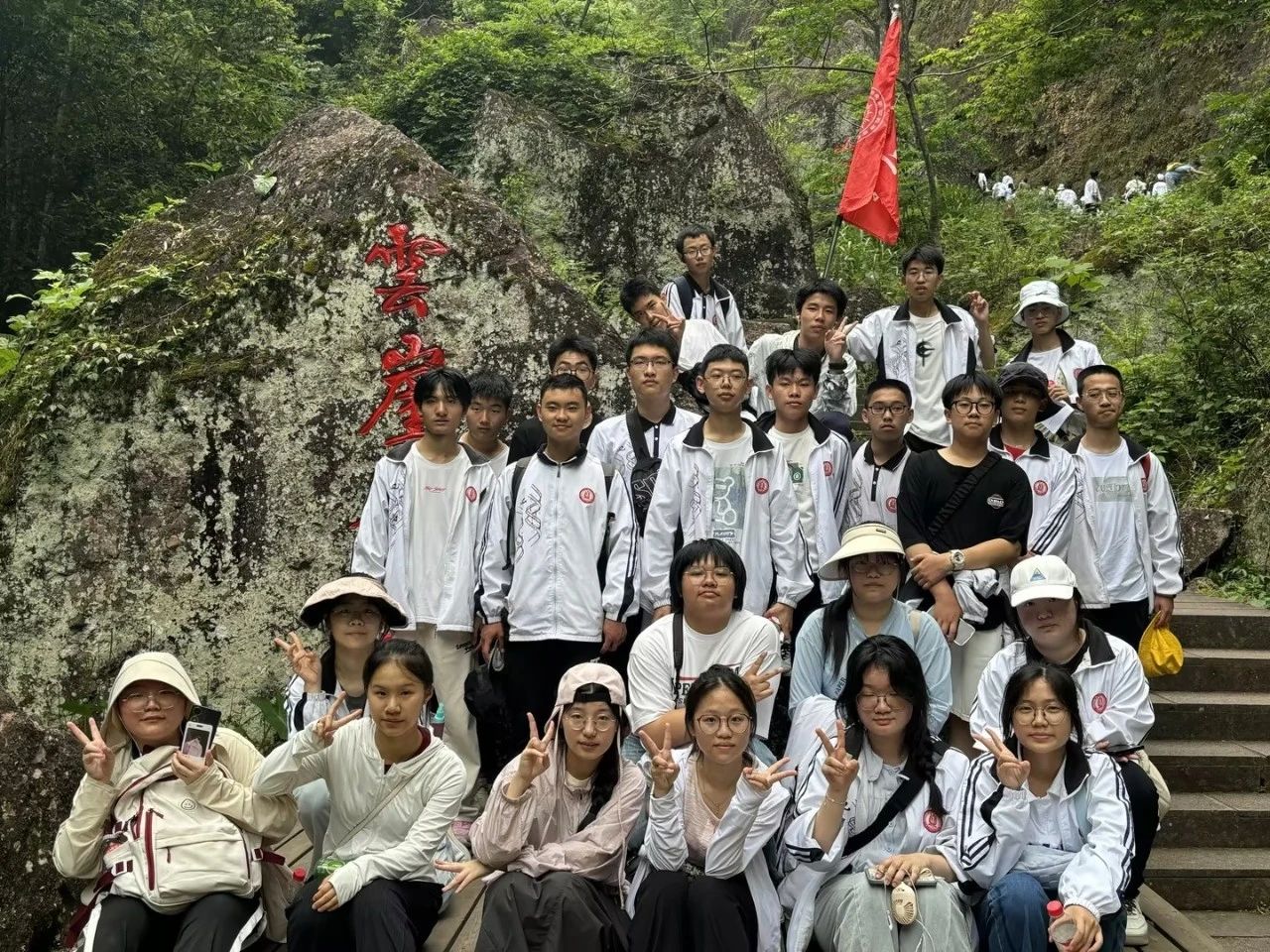 1726218738728700.jpg 82.jpg