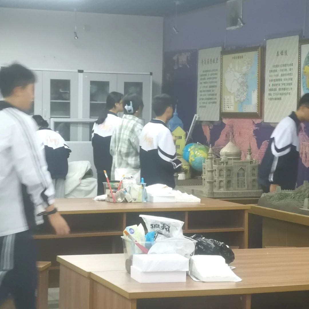 1741853729105840.jpg 16.jpg