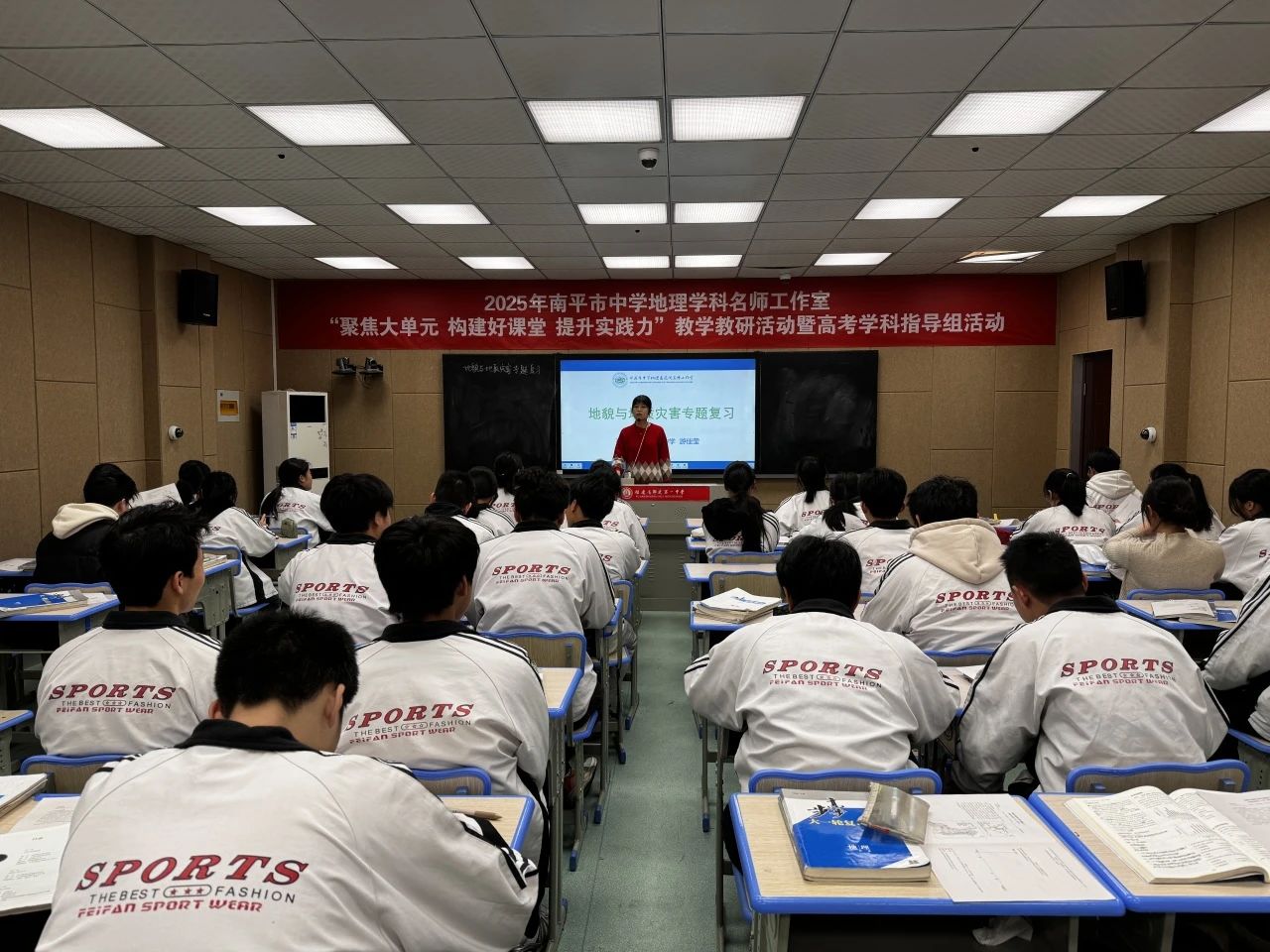 1743577939226992.jpg 3.jpg