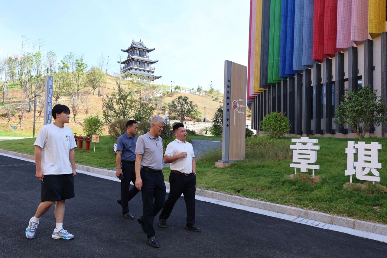 1759139537344770.jpg 微信图片_20250929175129.jpg